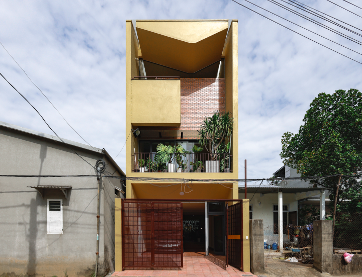 Prow House