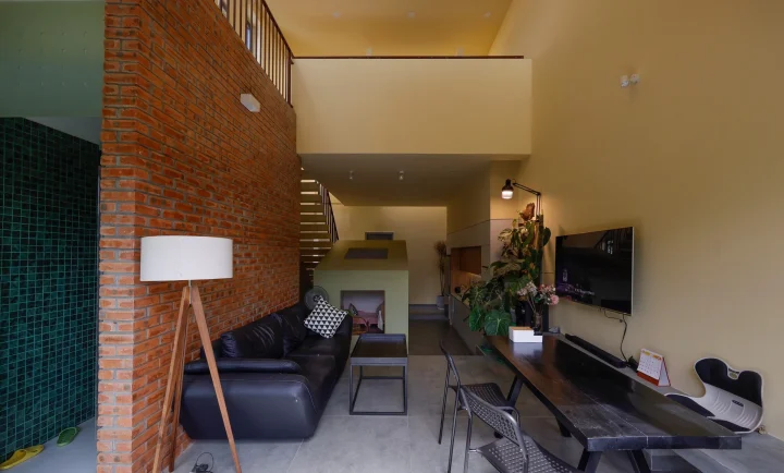 Prow House