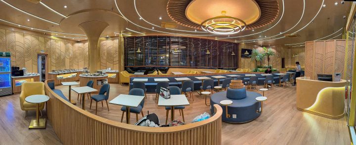 Loutus Lounge