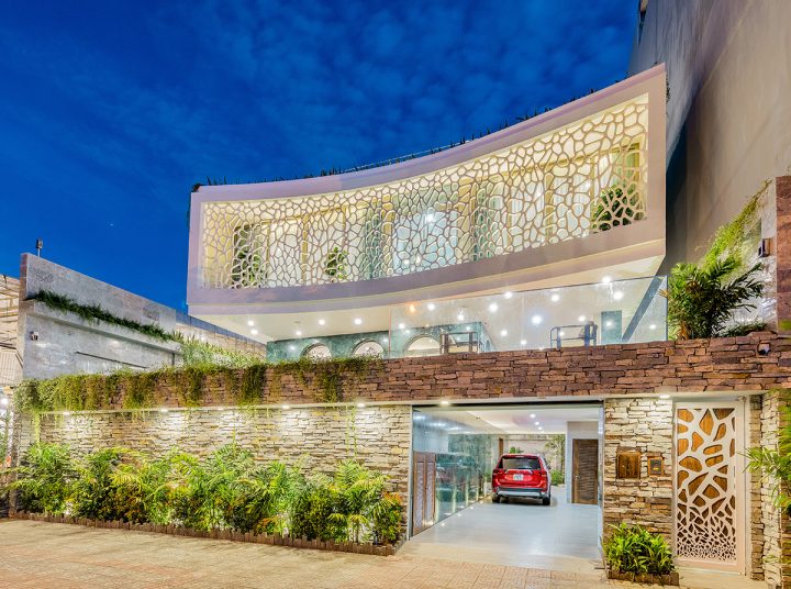 The coral villa