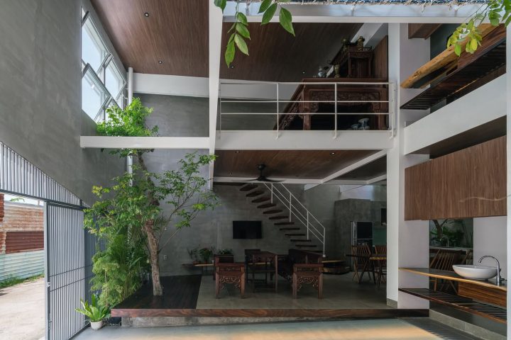 Tole House