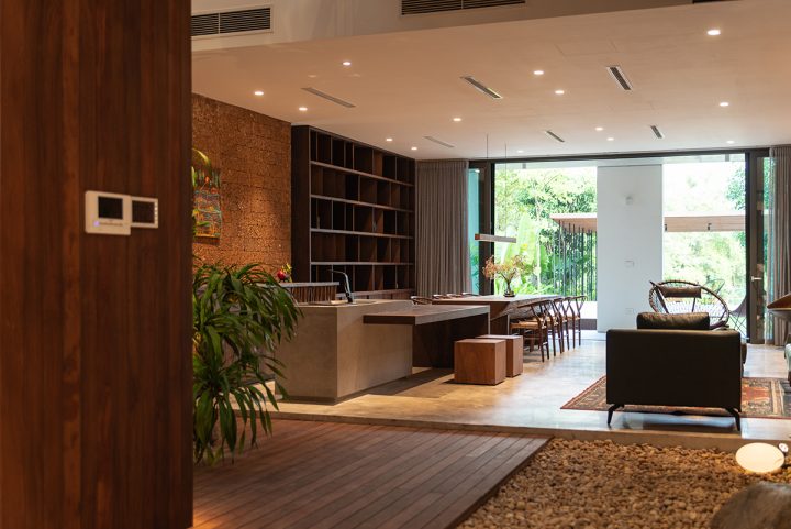 Villa AD8