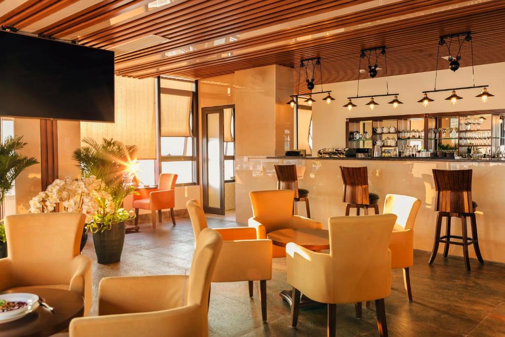 Balcona Hotel
