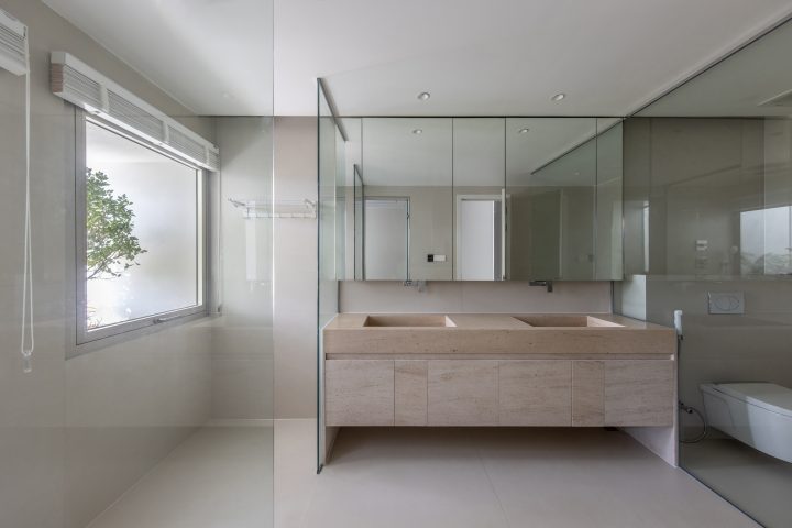Monologue House