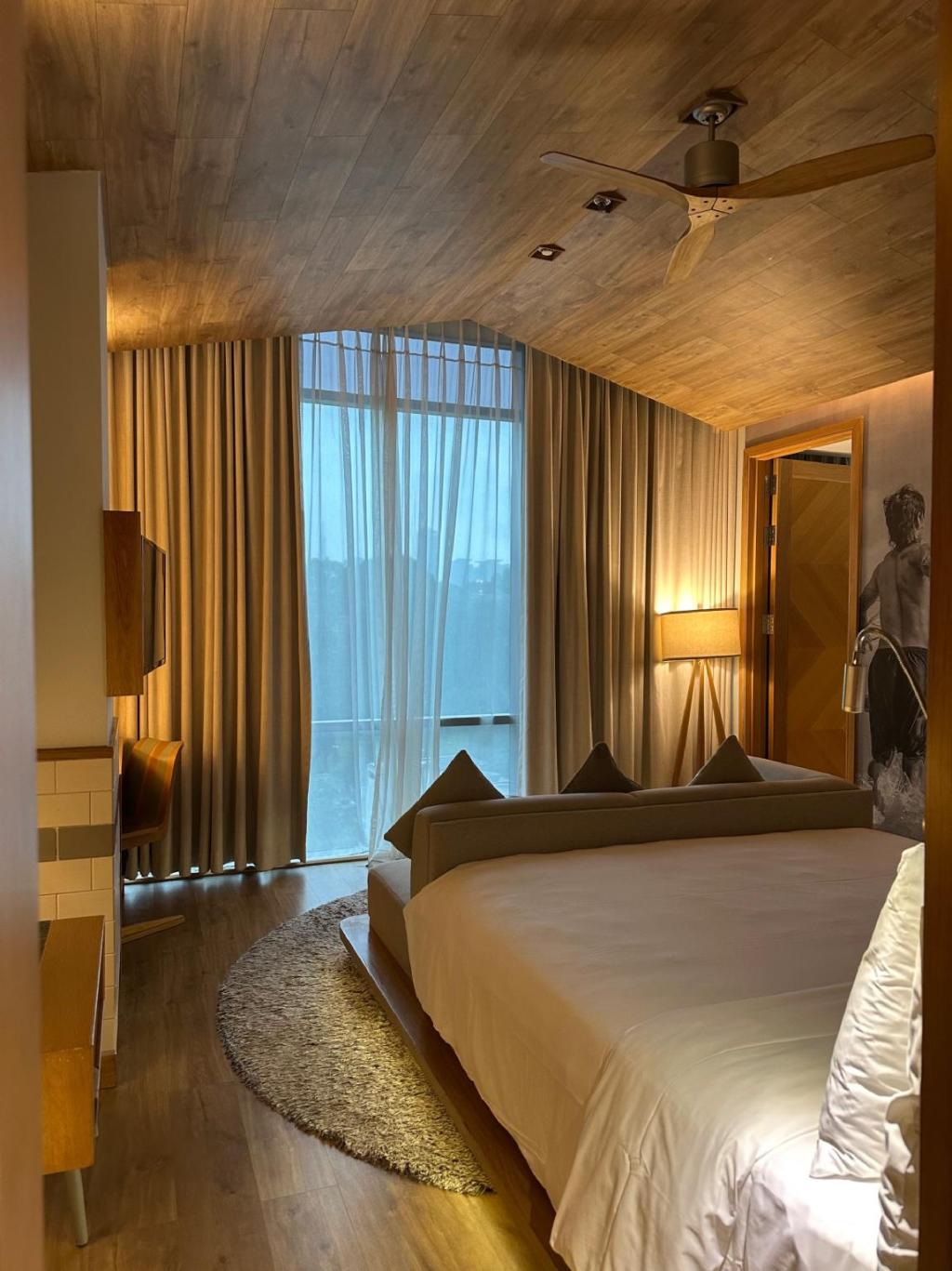 Fusion Suites Sài Gòn