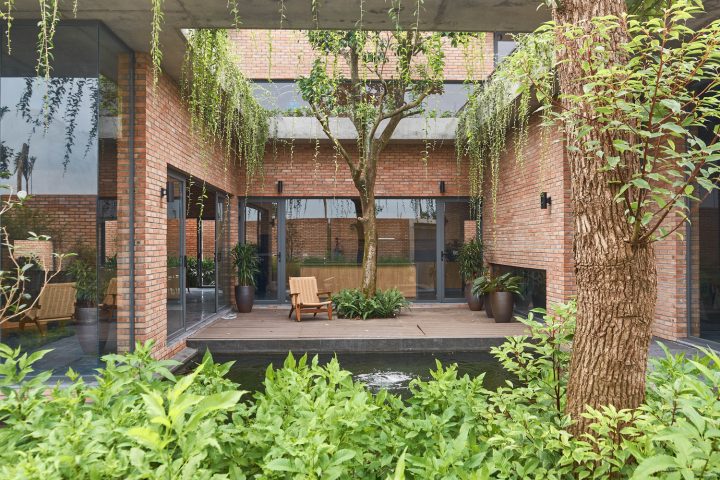 Greenery Curtain House