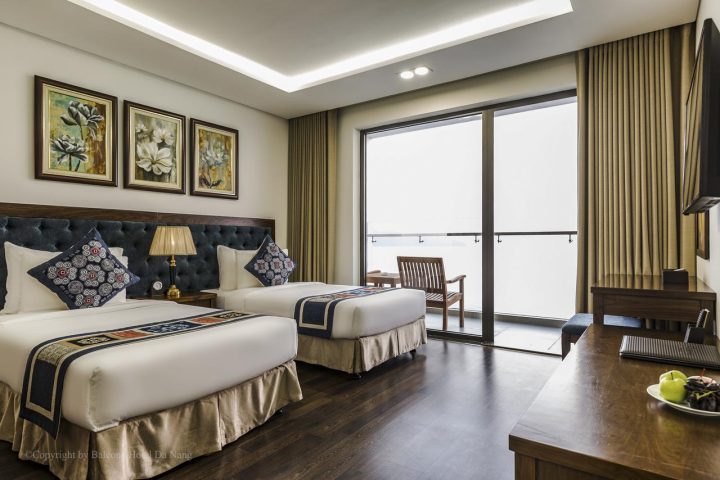 Balcona Hotel