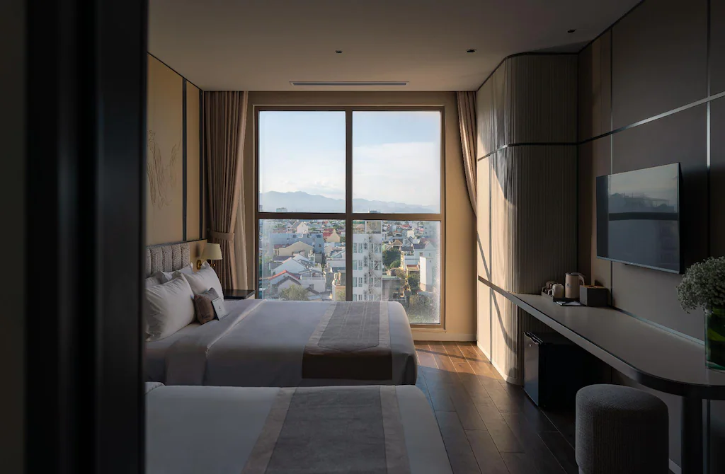 Amana Hotel