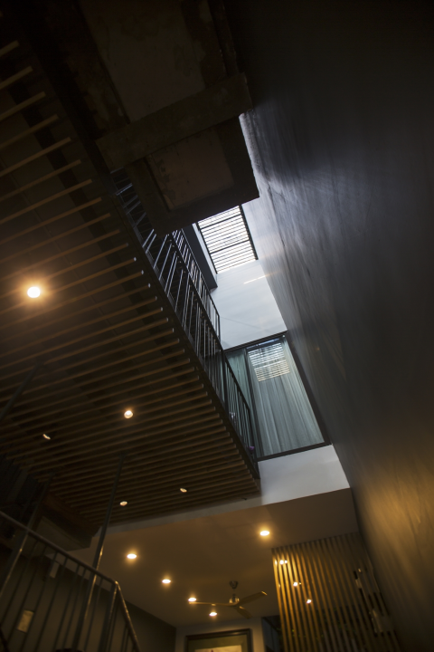 Sth _Nhà Thang (Stair House)