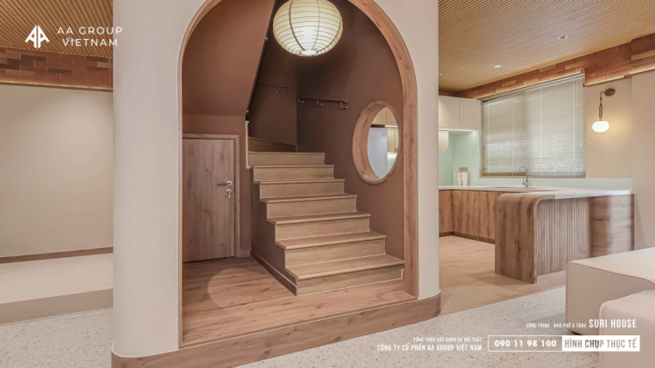 Suri House
