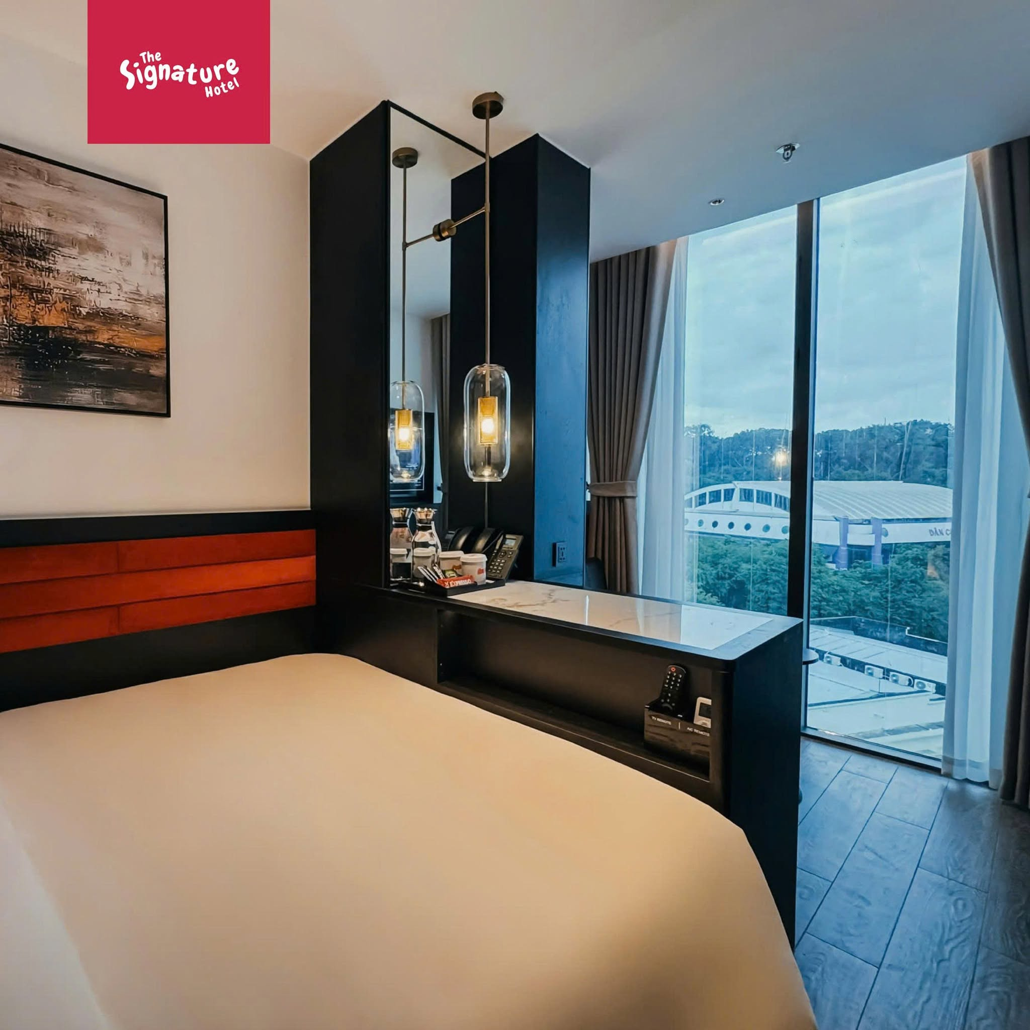 The Signature Hotel Saigon