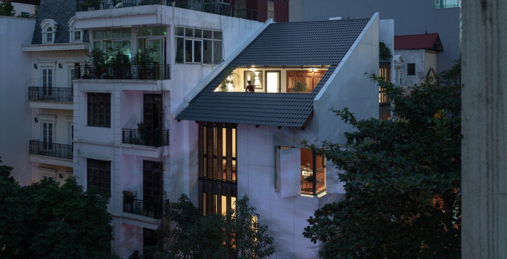 Corner House