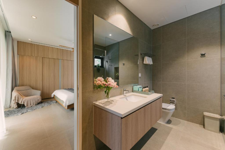 Resort Sanctuary Hồ Tràm