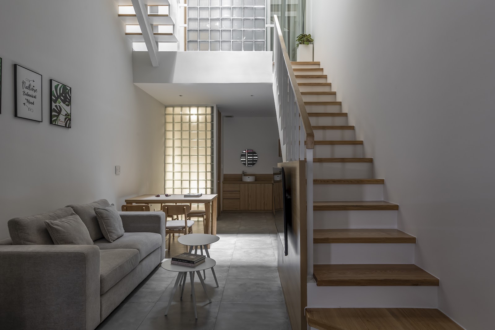 Nature Curtain House