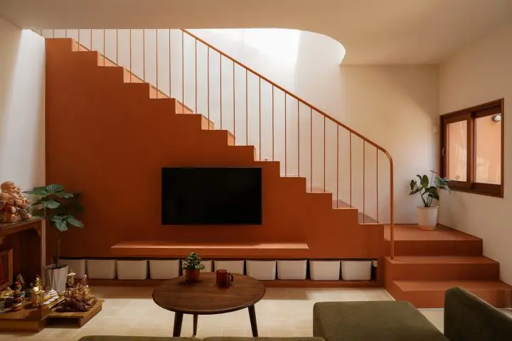 Terracotta Breath House