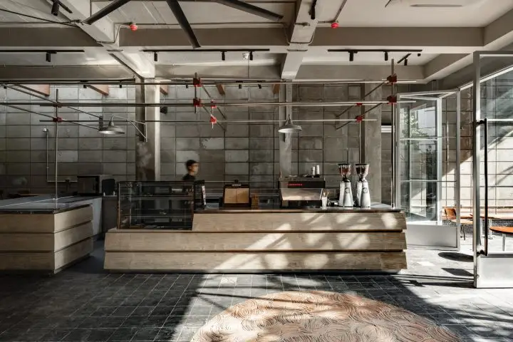 Fours Bakery Signature