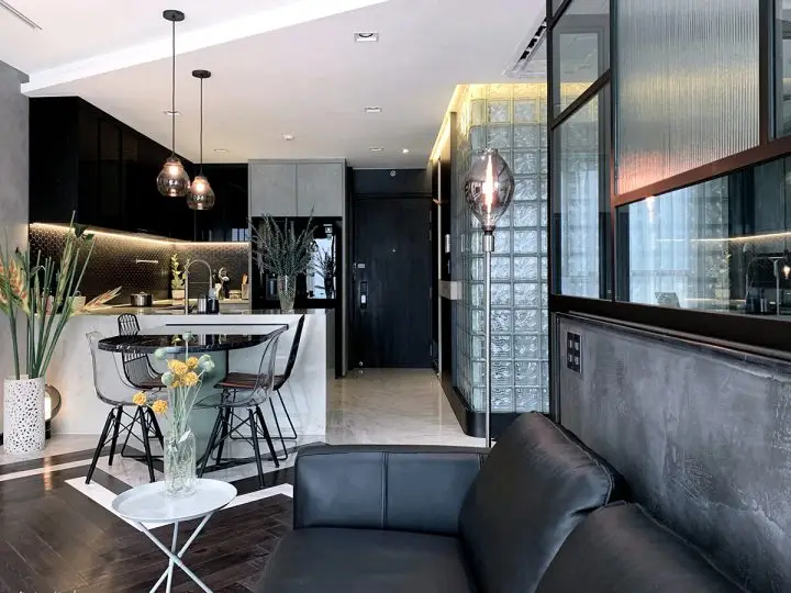 The Goldview Quận 4 – “Break the Rules”