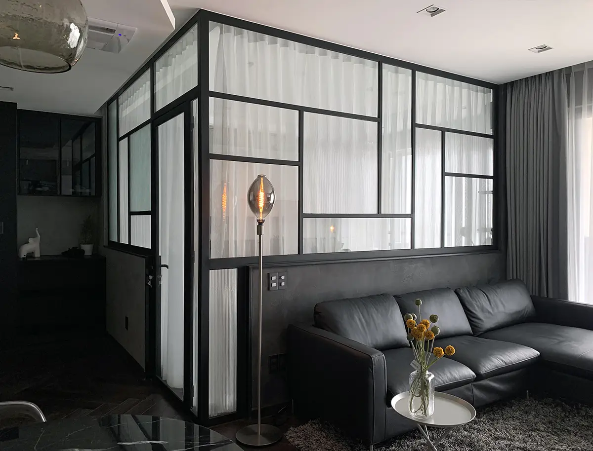 The Goldview Quận 4 – “Break the Rules”