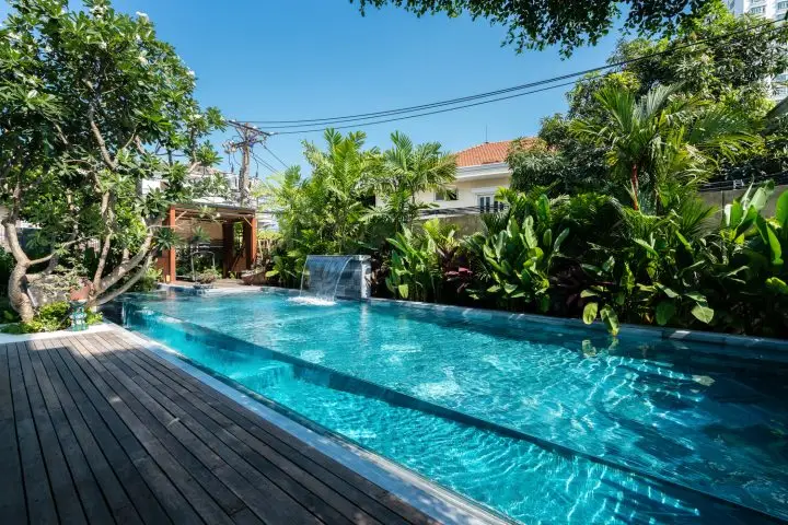 Terraced Field House