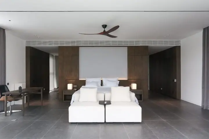 Biệt thự Hồ Tràm: Đan và xen để định hình phong cách