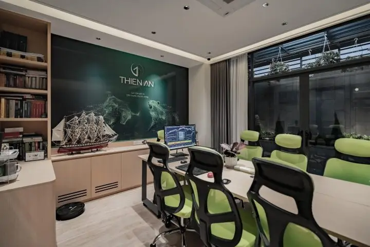 H House – Nhà ở kết hợp văn phòng đầy hiện đại và đậm chất riêng