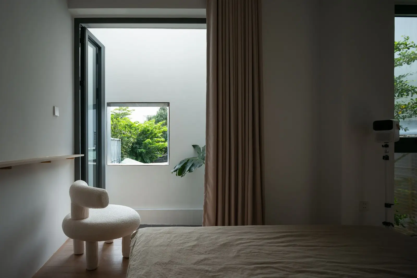 Khánh House – Không gian tĩnh lặng giữa lòng thành phố