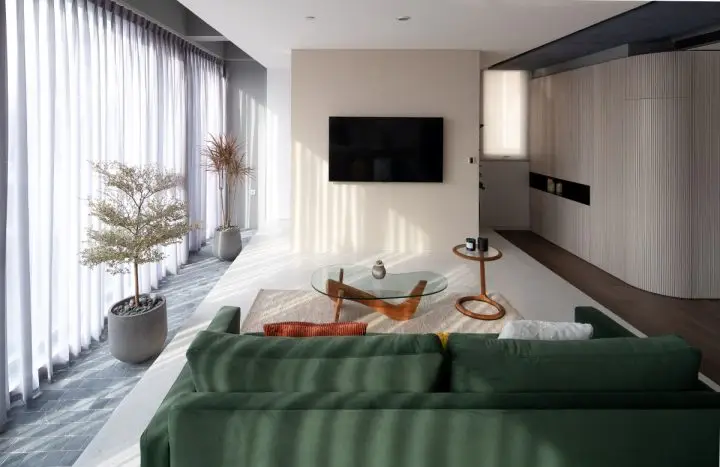 Cải tạo căn hộ với góc bo vòng cong tinh tế cho gia chủ yêu nghệ thuật