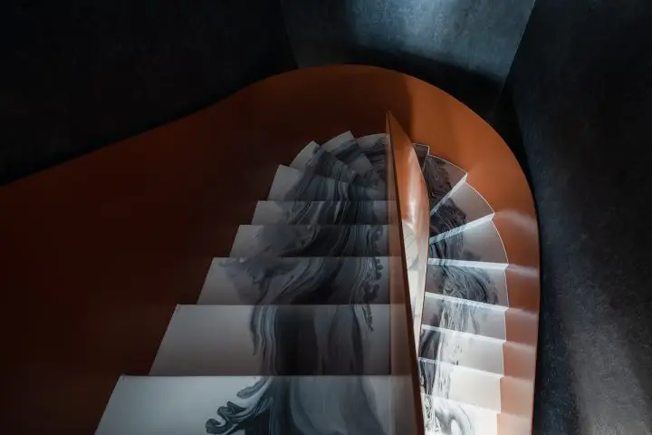 Penthouse Đá đen – Sống giữa “thiên nhiên”