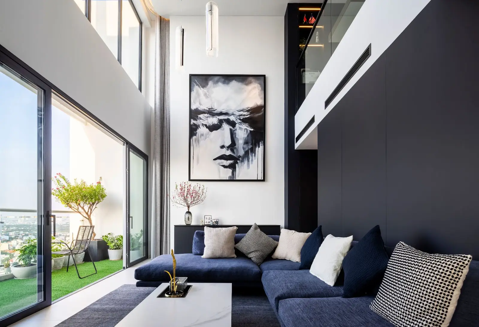 Penthouse Thảo Điền – Căn hộ êm dịu và thoáng đãng trong khu chung cũ ở Sài Gòn