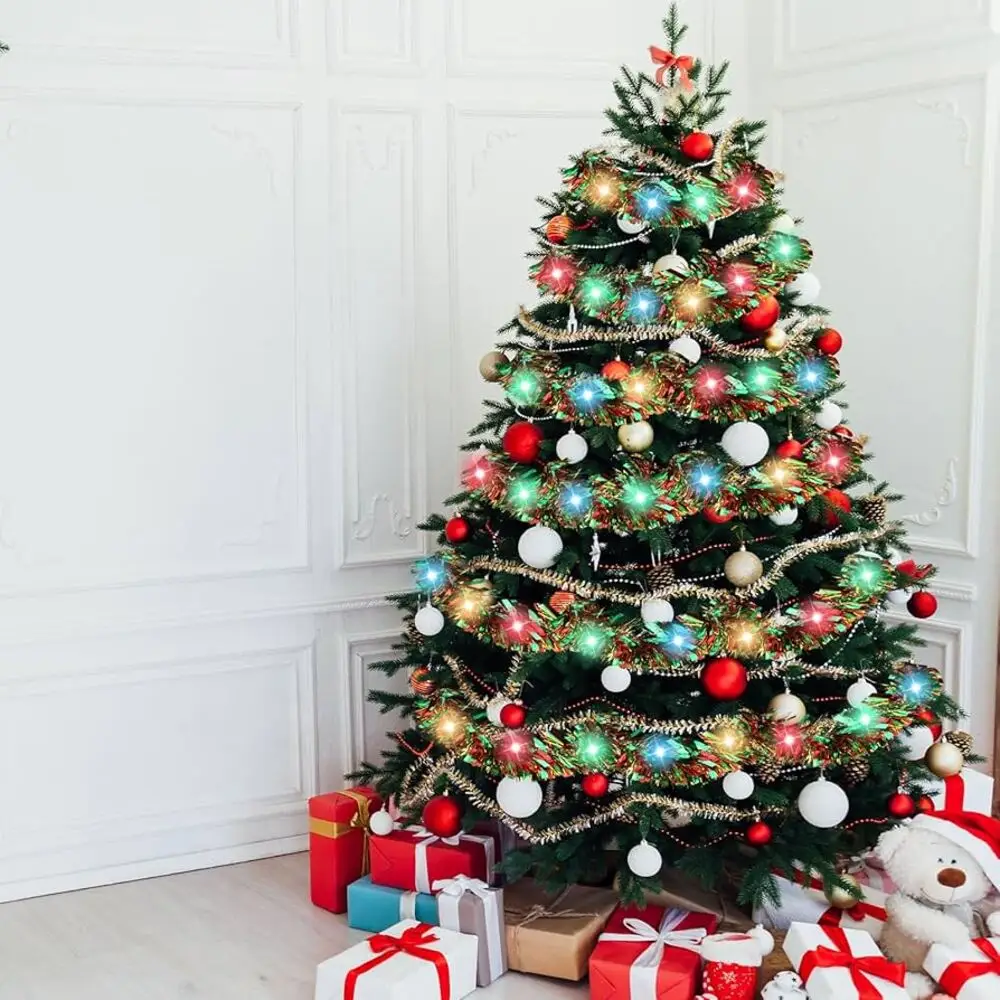 trang trí cây thông noel bằng dây kim tuyến đẹp