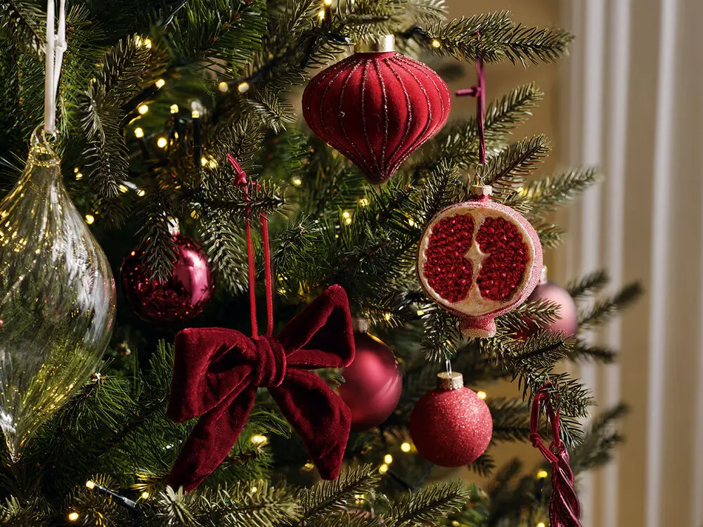 trang trí cây thông noel bằng đồ handmade