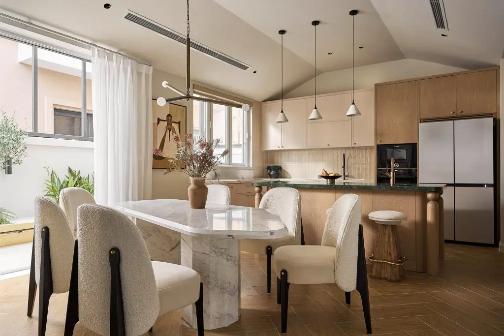 gạch giả gỗ màu nâu sáng tinh tế