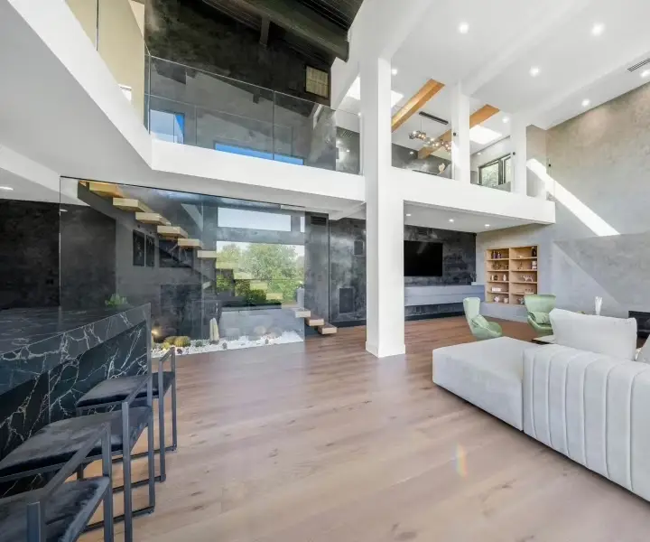 nhà gác lửng 3 phòng ngủ mái Nhật thạnh lịch