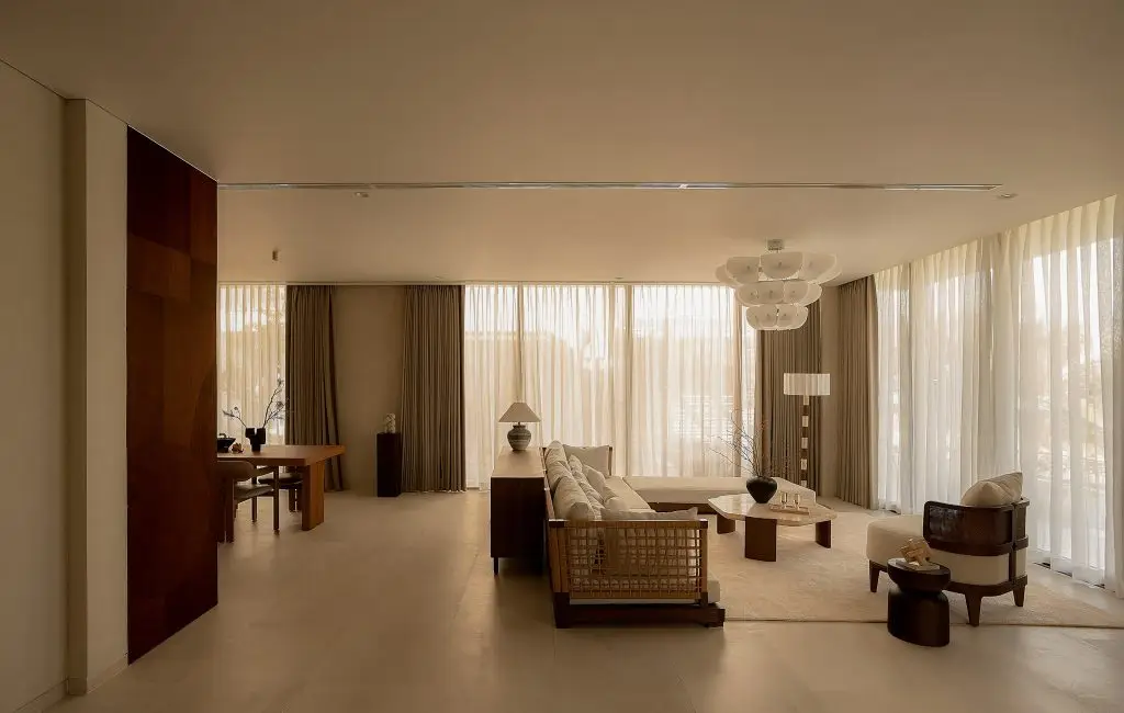 Sofa gỗ phong cách tối giản