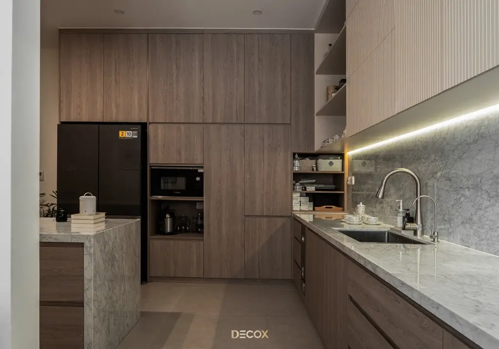 thiết kế nội thất gỗ óc chó phong cách Đông Dương