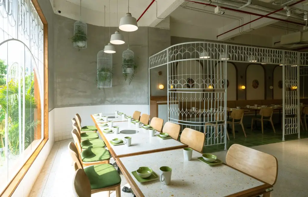 thiết kế nội thất nhà hàng phong cách tối giản