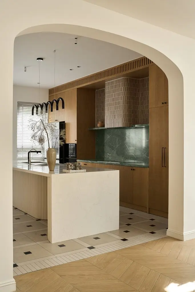 tủ bếp đẹp phong cách địa trung hải phóng khoáng