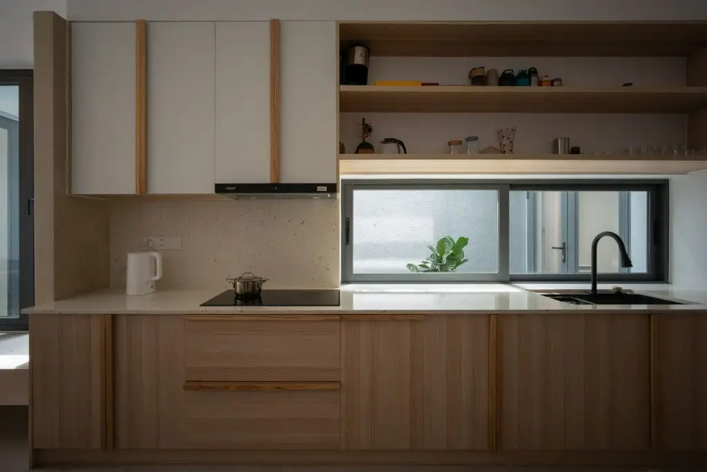 tủ bếp đẹp wabi sabi mộc mạc