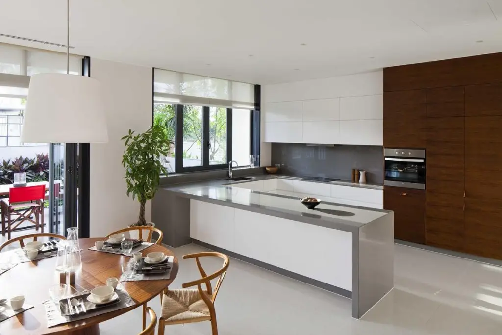 tủ bếp đẹp tiện nghi cho nhà phố