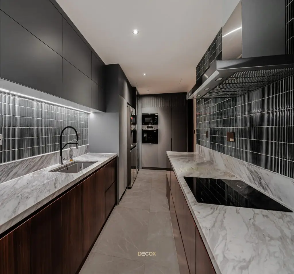 đá granite trắng ốp bếp