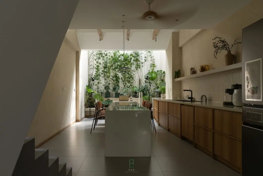 Phong thuỷ nhà bếp: Không đặt bếp đối diện phòng ngủ