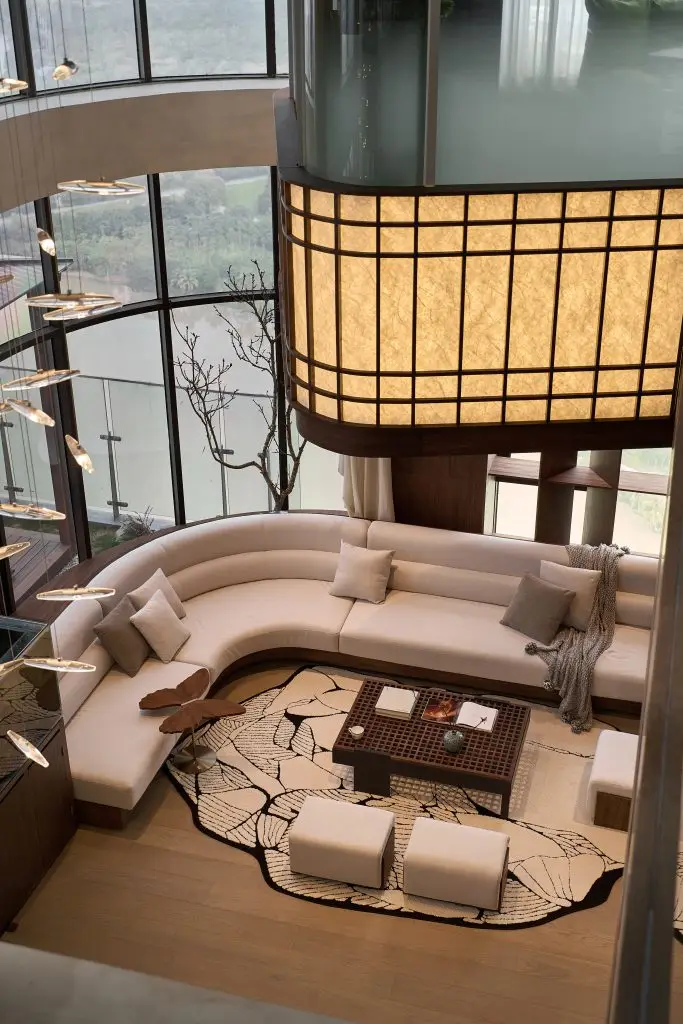 sofa gỗ óc chó kiểu chữ L tối ưu diện tích