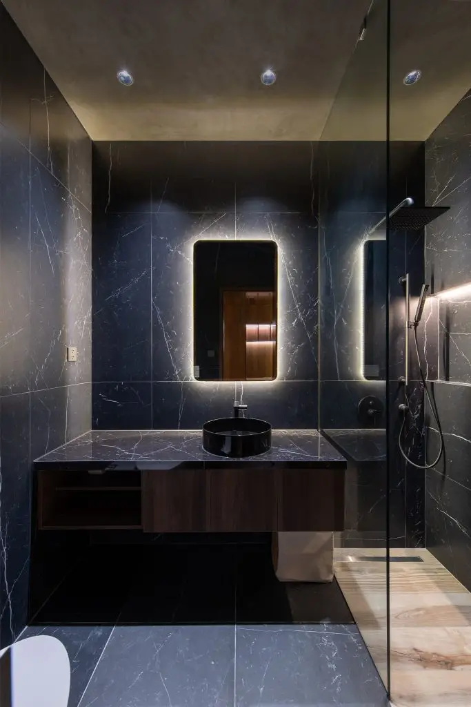 bàn đá lavabo đặt trên bàn