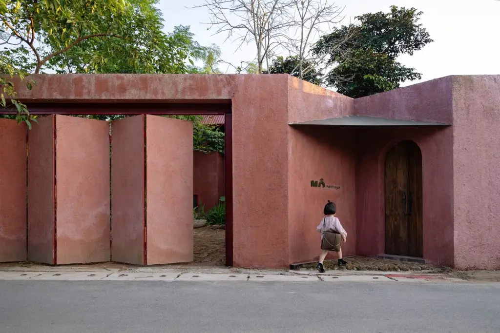 cửa lùa xếp 6 cánh