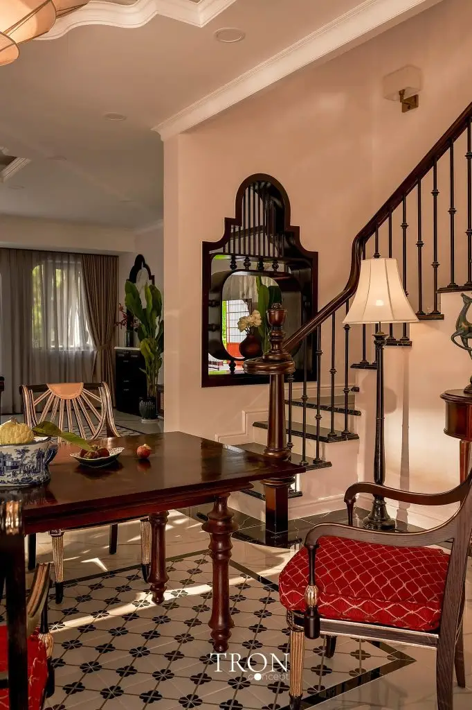 đá cầu thang tân cổ điển