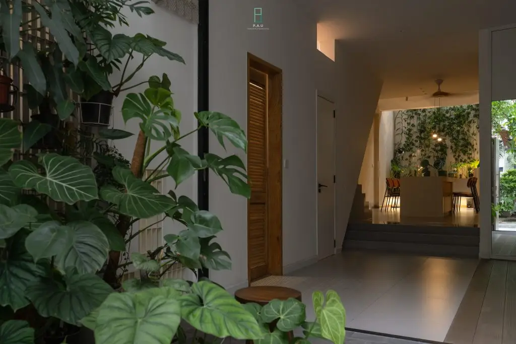 đá granito bậc tam cấp