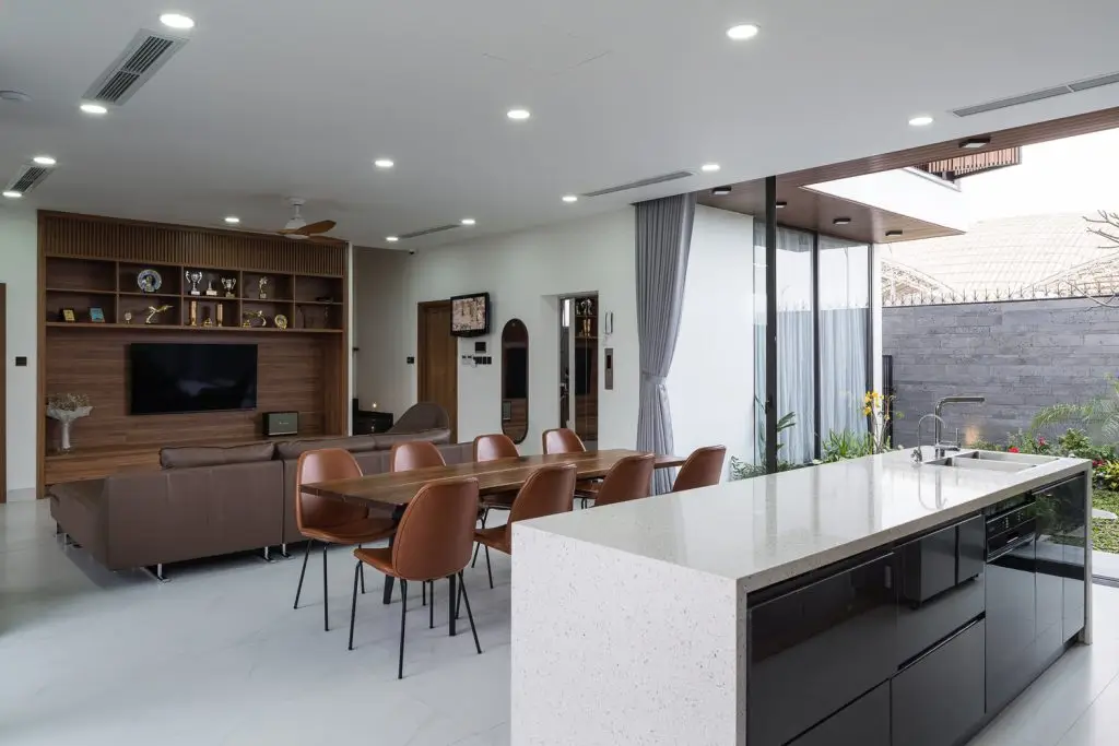 đá kim sa màu trắng ốp bàn đảo bếp