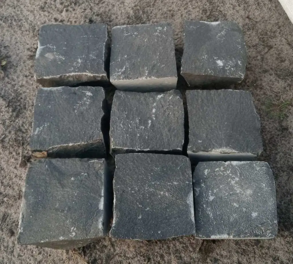 đá lát nền bazan tự nhiên