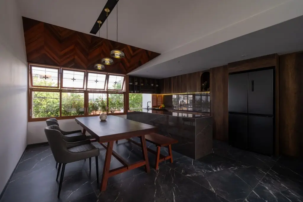 đá marble đen tia chớp Nero Marquina