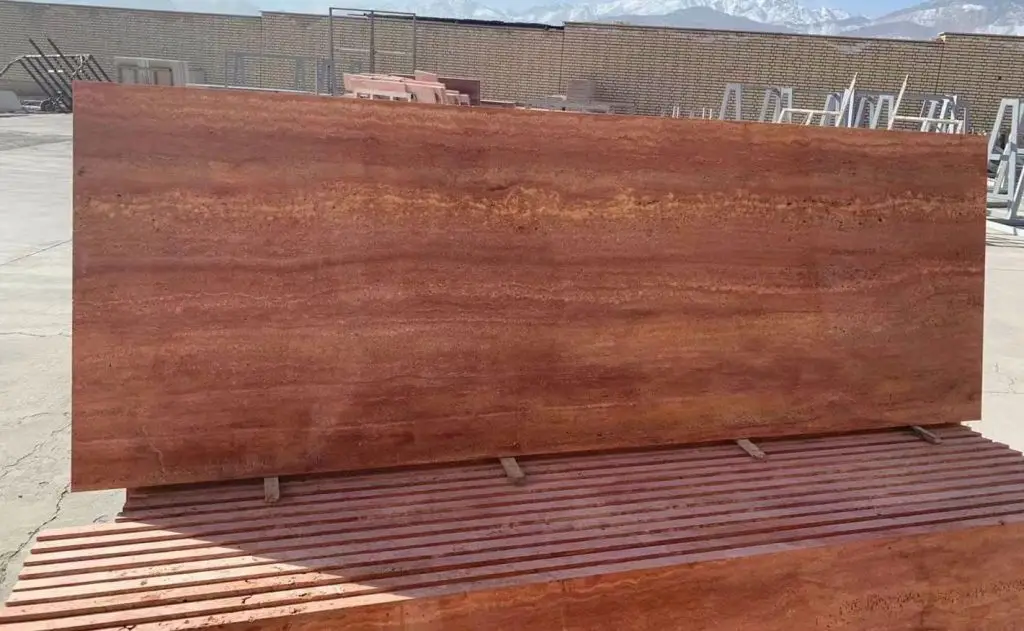 đá vân gỗ Travertine đỏ